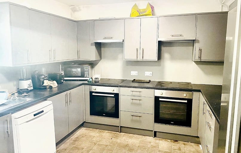 Addison Road, North Hill, Plymouth - Image 1